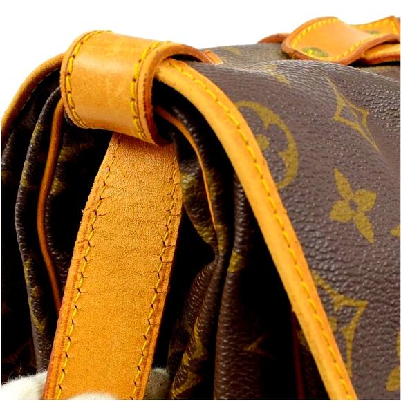 ⭐🔥AUTHENTIC🔥⭐Louis Vuitton Monogram Saumur 43 - Picture 6 of 11